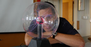Physics Teacher Nelson Vore mesmerizes students with his electric personality. photo by Rebecca Holt